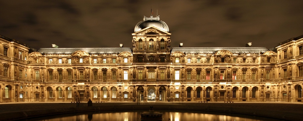 Cour carrée du Louvre *by night*, Paris